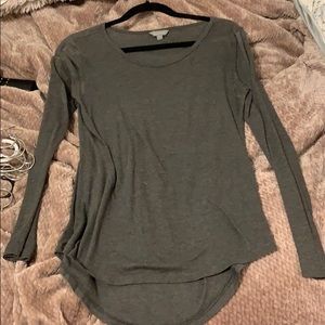 Long sleeved grey shirt